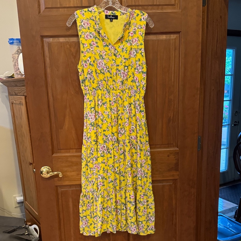 Lulu's Yellow Floral Midi Dress